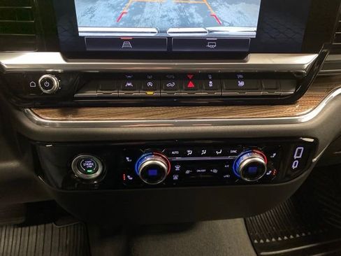 Used 2024 GMC Sierra 1500 Elevation AWD/4WD image 28