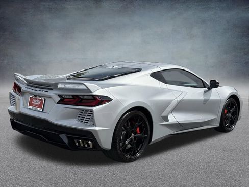 Used 2020 Chevrolet Corvette Stingray Premium Cpe w/ 3LT Preferred Equipment Group image 3