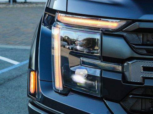 Used 2024 Ford F150 Raptor image 4