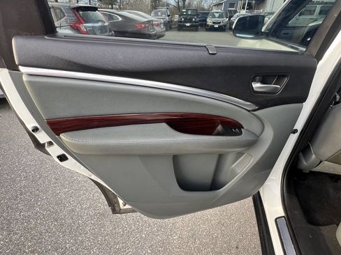 Used 2015 Acura MDX SH-AWD w/ Tech & Entertainment image 17