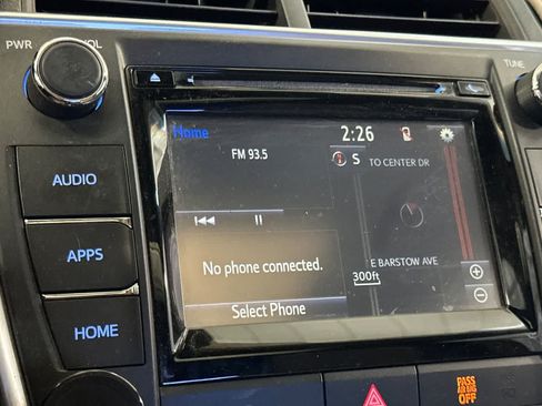 Used 2015 Toyota Camry XLE w/ Advanced Technology Package FWD image 19