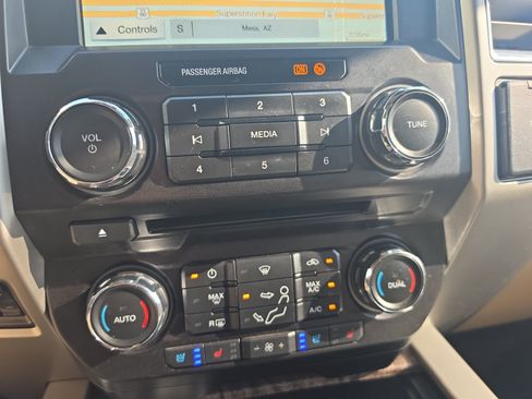 Used 2017 Ford F350 Lariat w/ Chrome Package AWD/4WD image 19