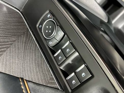 Used 2021 Ford F150 Platinum w/ Equipment Group 701A High image 12