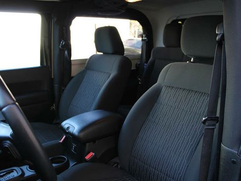 Used 2011 Jeep Wrangler Sahara w/ Connectivity Group AWD/4WD image 35