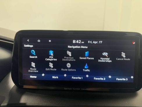 Used 2023 Hyundai Santa Fe Limited AWD/4WD image 14