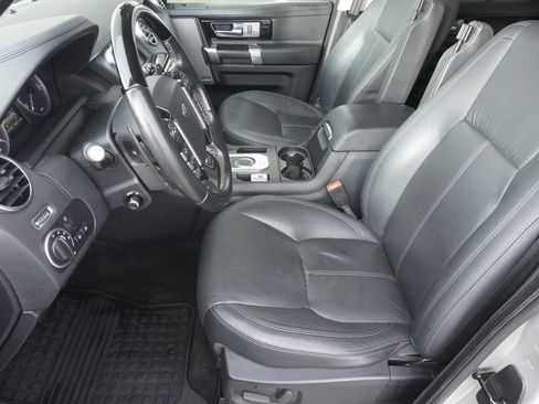 Used 2016 Land Rover LR4 HSE LUX image 19