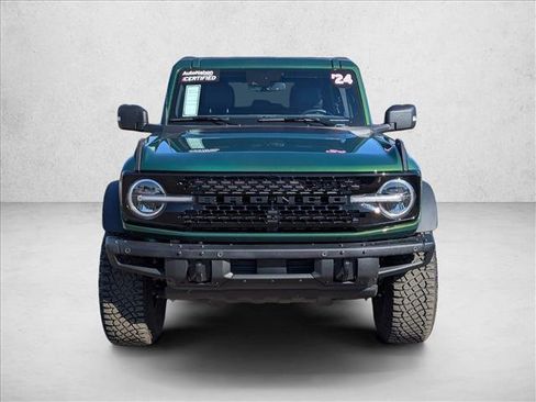 Used 2024 Ford Bronco Wildtrak image 2
