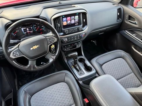 Used 2017 Chevrolet Colorado Z71 image 6