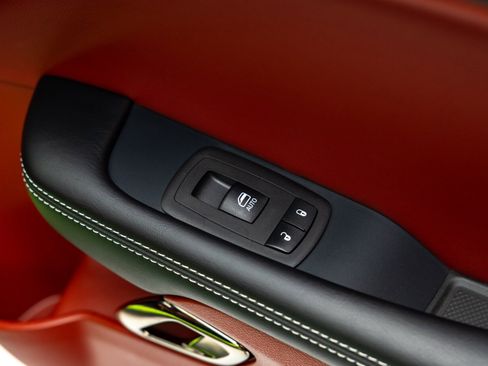 Used 2023 Dodge Challenger SRT Hellcat image 36