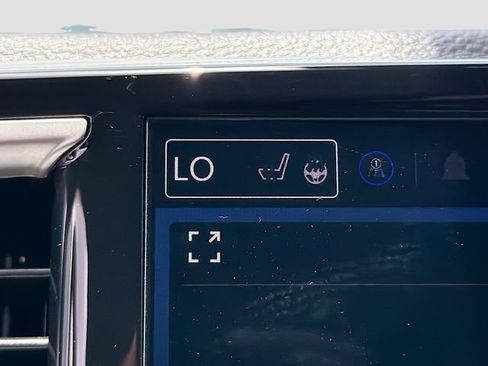 New 2027 Chrysler Pacifica Select FWD image 20