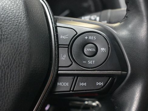 Used 2024 Toyota Camry SE image 14