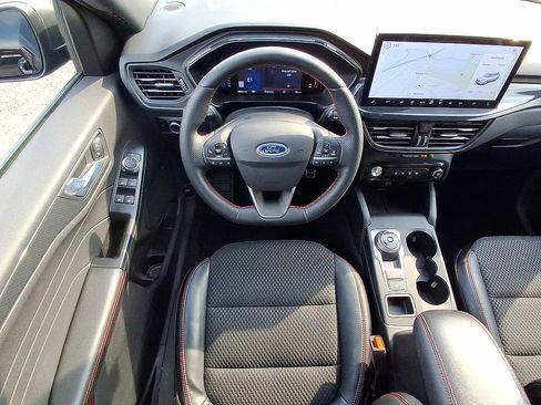Certified 2024 Ford Escape ST-Line w/ Tech Pack #1 AWD/4WD image 27