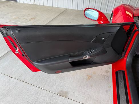 Used 2010 Chevrolet Corvette Grand Sport RWD image 22