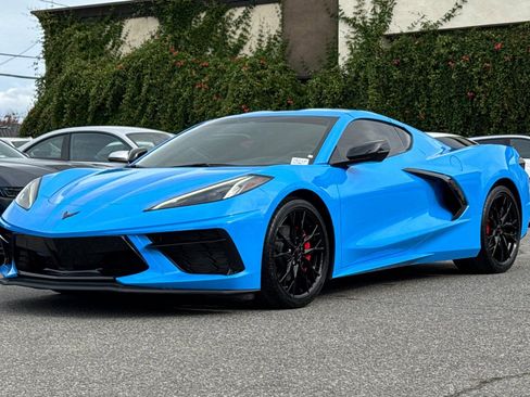 Used 2023 Chevrolet Corvette Stingray Coupe w/ 1LT image 8