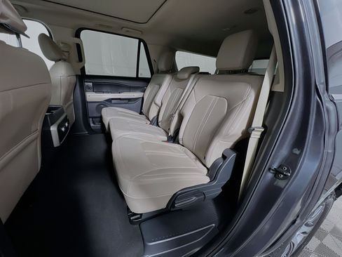 Used 2024 Ford Expedition Max Limited image 29