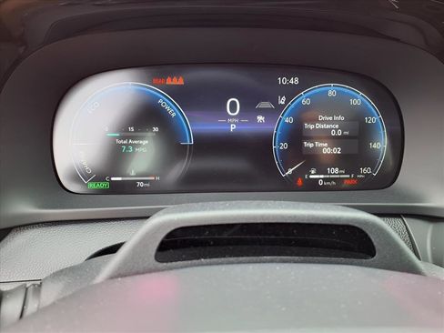 New 2025 Toyota Crown Platinum image 24