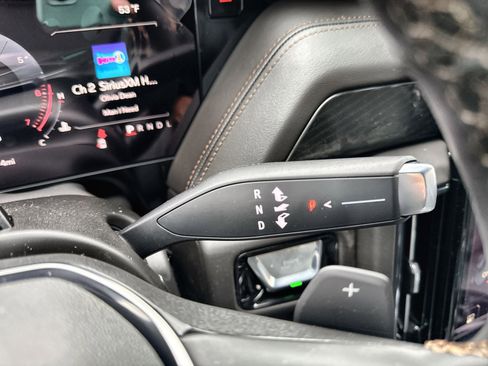 New 2026 GMC Yukon XL AT4 w/ AT4 Premium Plus Package image 22