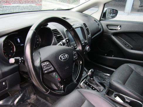 Used 2017 Kia Forte EX FWD image 20