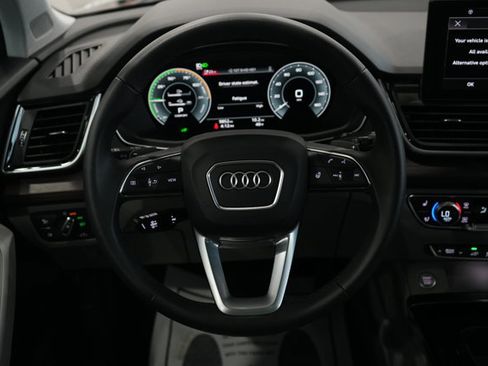 Used 2024 Audi Q5 e Premium Plus image 20