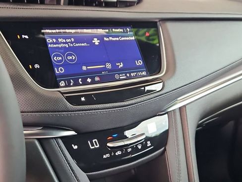Certified 2026 Cadillac XT5 Luxury AWD/4WD image 18