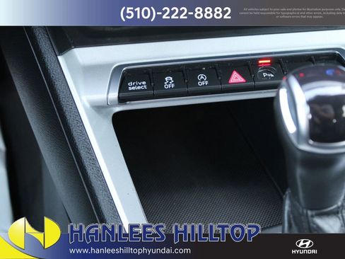 Used 2023 Audi Q3 2.0T Premium image 22