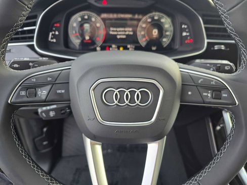 New 2026 Audi Q8 Prestige image 24