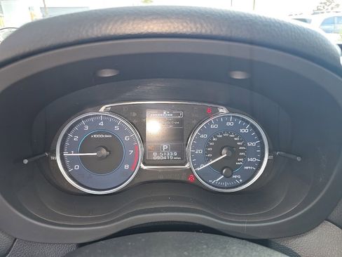 Used 2017 Subaru Crosstrek 2.0i Limited w/ Popular Package #2 image 8