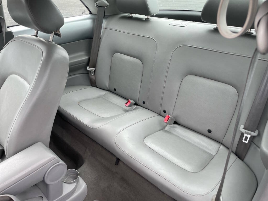 Used 2003 Volkswagen Beetle GLS FWD image 12