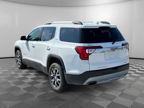 Used 2023 GMC Acadia SLT AWD/4WD image 3