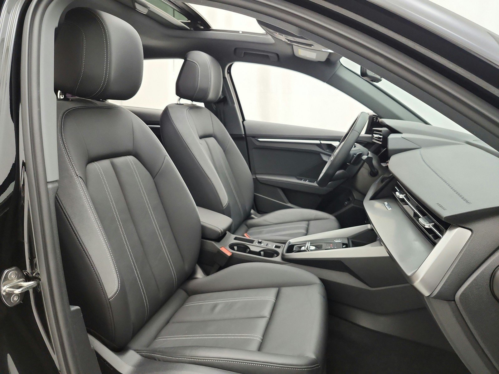 Used 2024 Audi A3 2.0T Premium w/ Convenience Package FWD image 19