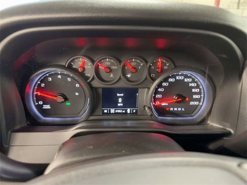 Used 2021 Chevrolet Silverado 1500 Custom image 16