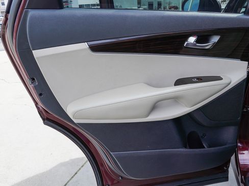 Used 2019 Kia Sorento EX image 24