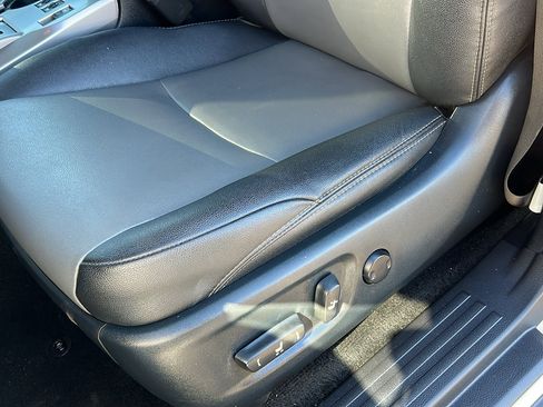 Used 2021 Toyota 4Runner SR5 Premium w/ Moonroof Package image 18