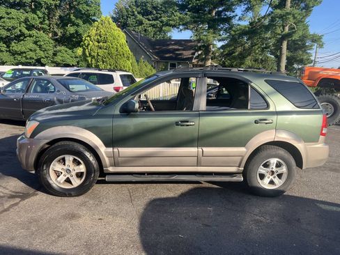 Used 2004 Kia Sorento EX AWD/4WD image 10
