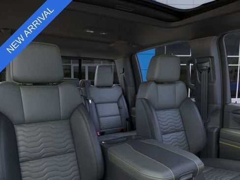 New 2026 Chevrolet Silverado 2500 ZR2 image 24