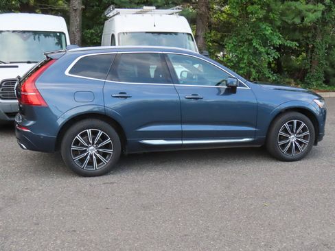 Used 2018 Volvo XC60 T5 Inscription AWD/4WD image 4