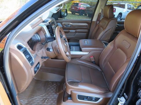 Used 2023 RAM 1500 Limited image 25