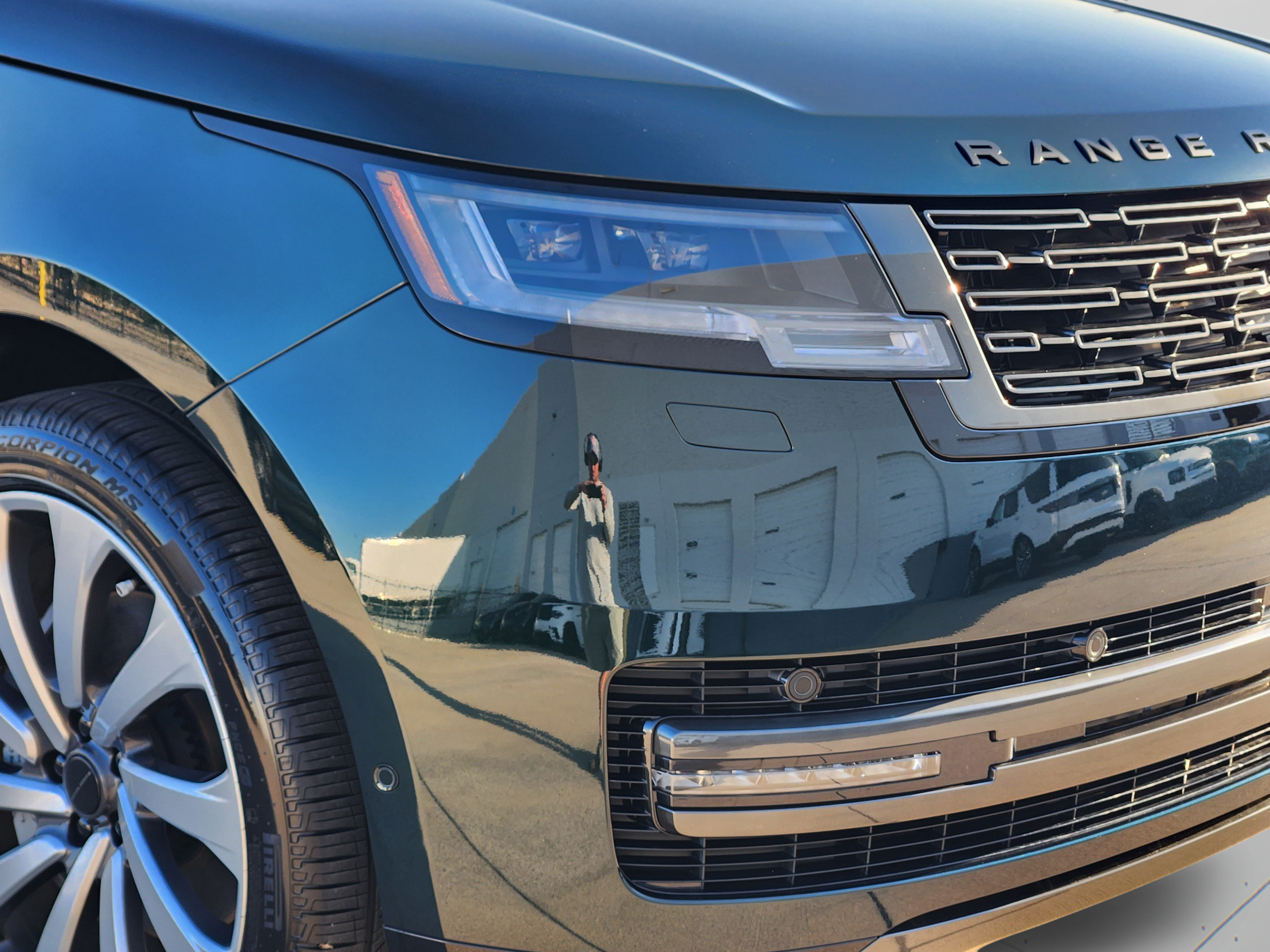 New 2026 Land Rover Range Rover SE AWD/4WD image 27
