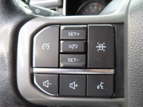 Used 2022 Ford F150 XLT w/ Equipment Group 302A High image 39