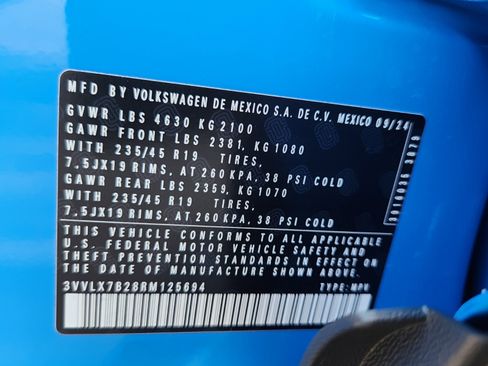 New 2024 Volkswagen Taos SE image 20