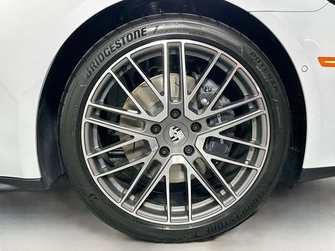 Used 2026 Porsche Panamera 4 AWD/4WD image 14