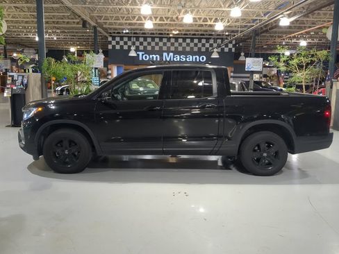 Used 2023 Honda Ridgeline Black Edition image 13