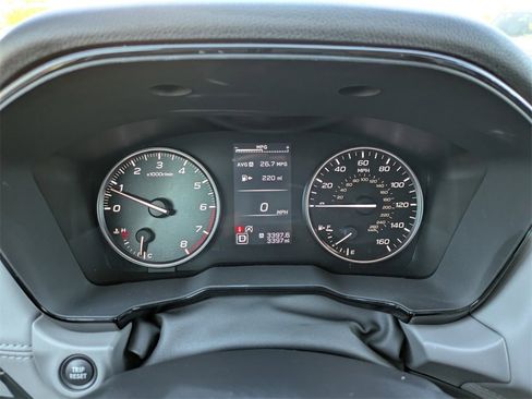 Certified 2025 Subaru Outback Premium w/ Popular Package #1A image 3