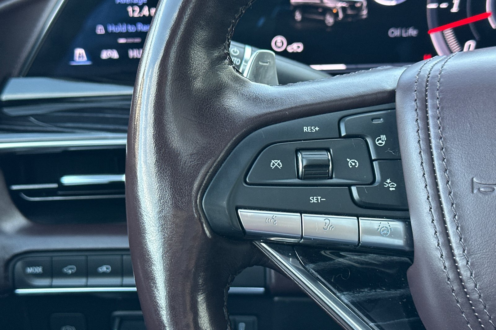 Certified 2023 Cadillac Escalade V AWD/4WD image 34