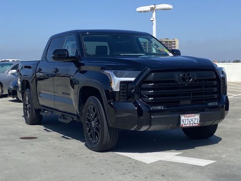Used 2024 Toyota Tundra Limited image 2