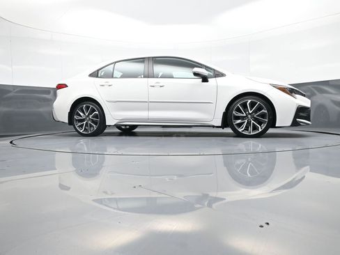 Certified 2020 Toyota Corolla SE image 28