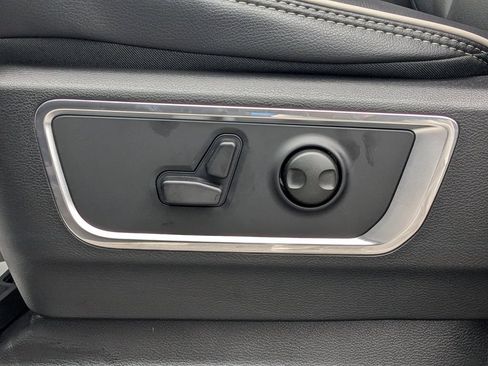 New 2026 RAM 1500 Laramie w/ Night Edition AWD/4WD image 19
