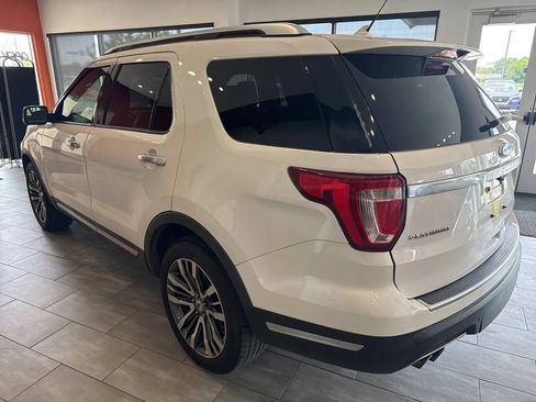 Used 2018 Ford Explorer Platinum AWD/4WD image 6