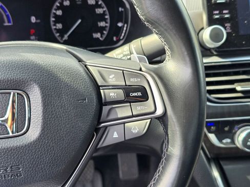 Used 2021 Honda Accord Touring image 19