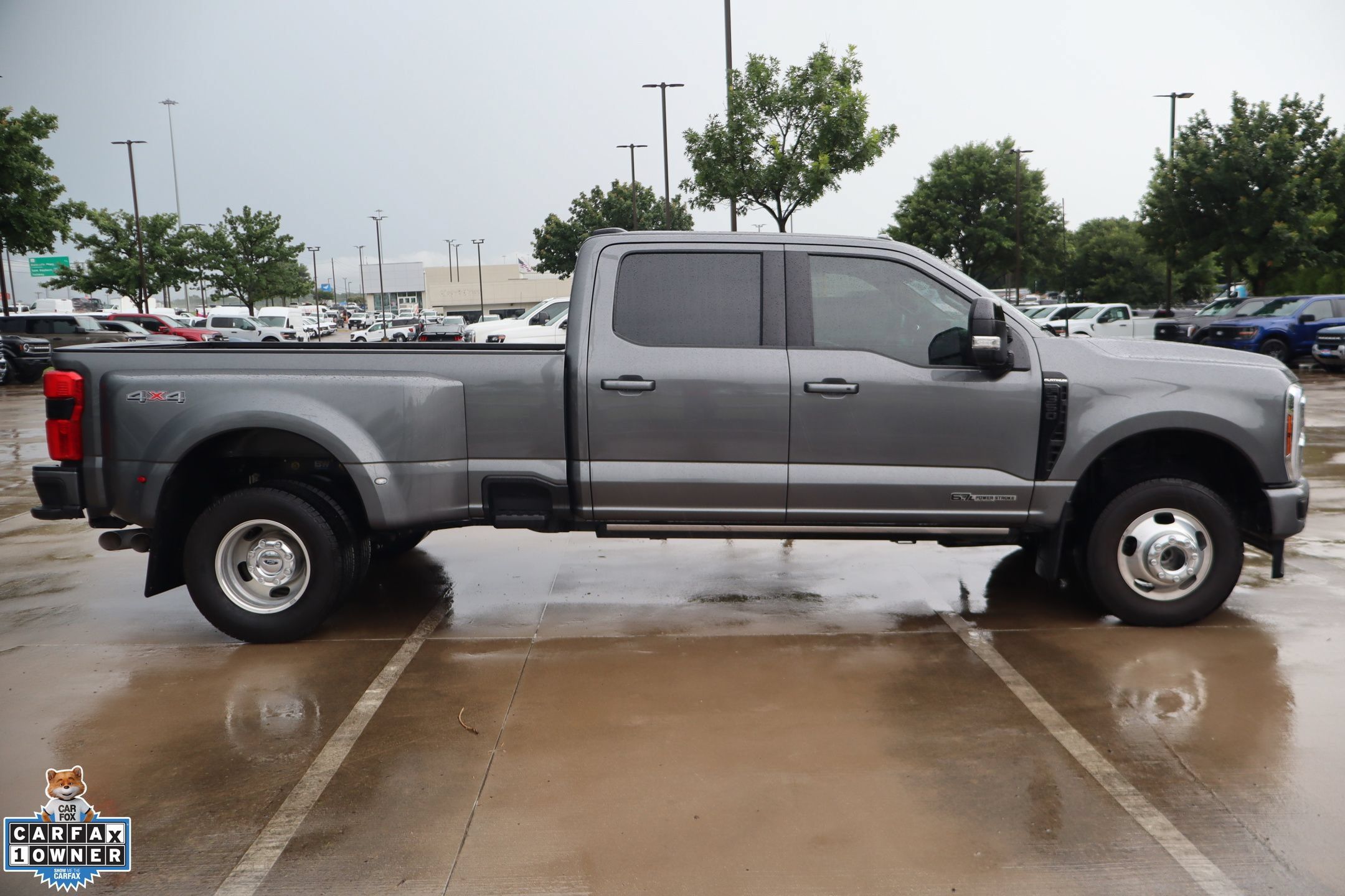 Certified 2025 Ford F350 Platinum AWD/4WD image 2